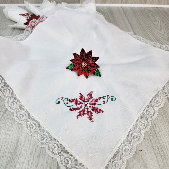 Vintage Christmas Linen Napkins Set o 6 Metal Rings Lace Cross Stitch Poinsettia - Picture 6 of 15